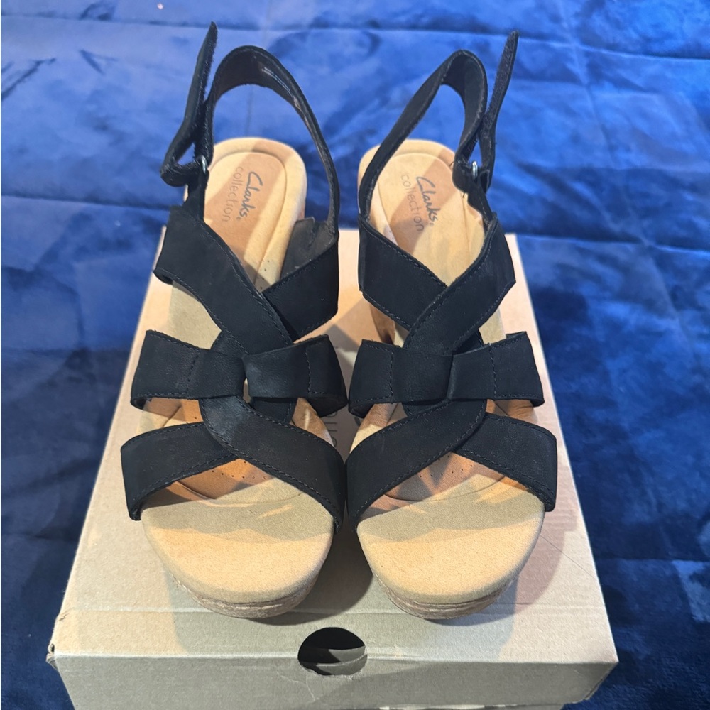 Clark’s black platform sandals - Picture 6 of 6